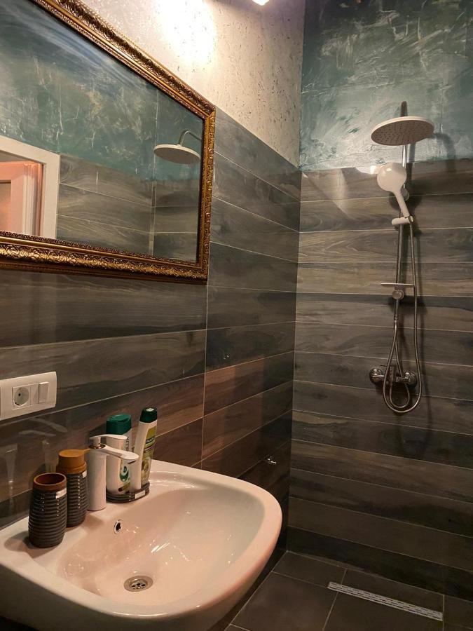 Hotel In Time Prizren Eksteriør billede
